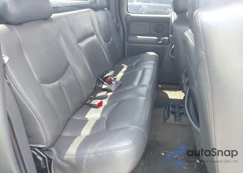 2003 Chevrolet Silverado 1500 Lt из США, поврежденный, VIN 2GCEK19T831152653